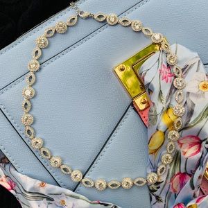 Swarovski elegant necklace